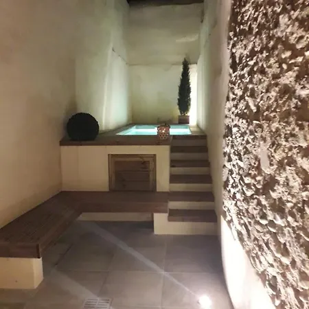 Au Pied De La Cite Medievale, Piscine, Vue Extraordinaire, La Trivala A Prázdninový dům